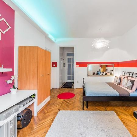 Perfect Holiday Apartment Budapest Esterno foto