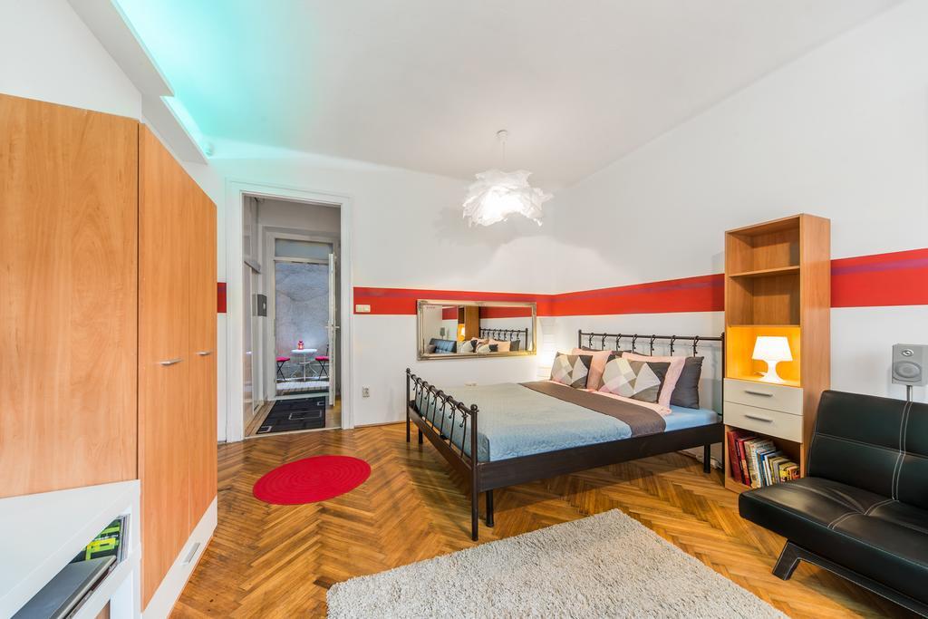 Perfect Holiday Apartment Budapest Esterno foto